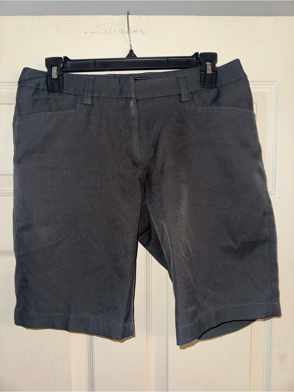 Men's Oobē Flat-Front Black golf dress Stretch Shorts